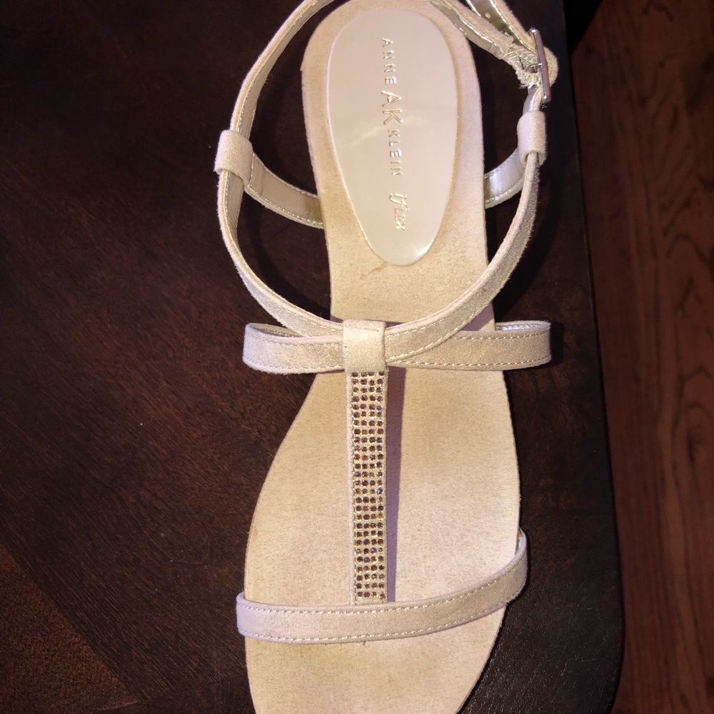 Anne Klein